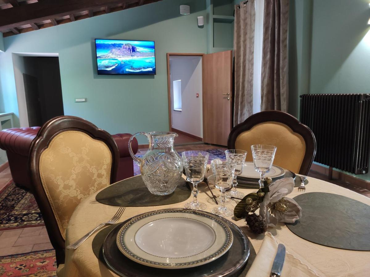 Villa La Nussa Capolona ภายนอก รูปภาพ