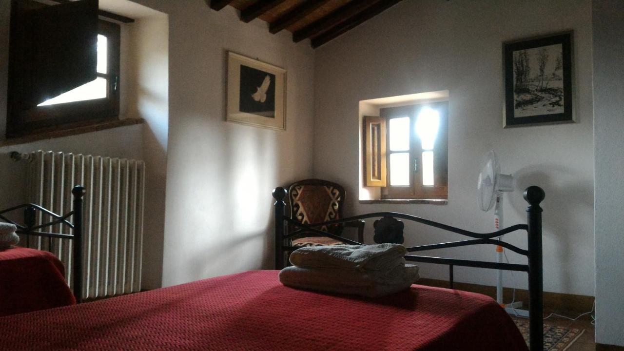 Villa La Nussa Capolona ภายนอก รูปภาพ